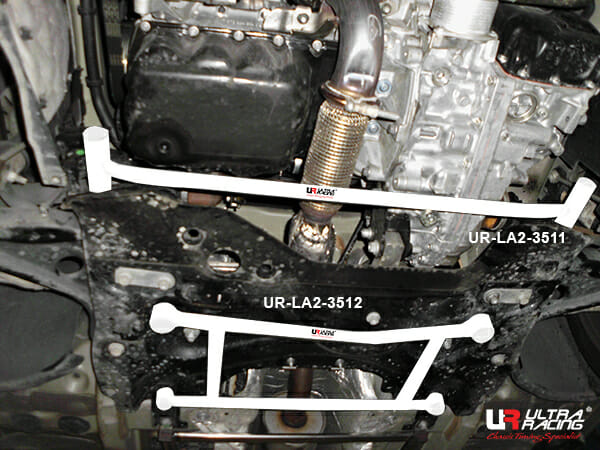 Ultra Racing 4-Point Front Lower Brace (UR-LA4-3512)