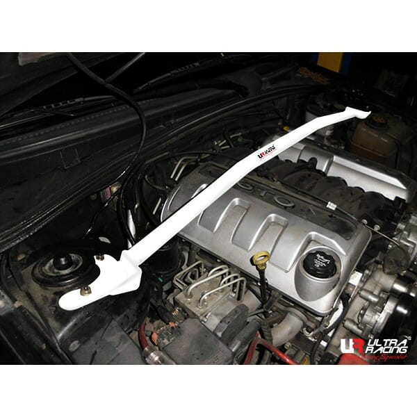 Ultra Racing 2-Point Front Upper Brace (URUS-TW2-2322)