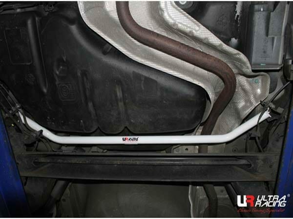 Ultra Racing 2-Point Rear Lower Brace (URKR-RL2-2241)