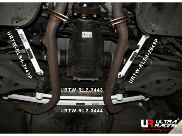 Ultra Racing 2-Point Rear Lower Brace (URTW-RL2-3443)