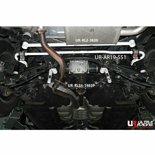 Ultra Racing 2-Point Rear Lower Brace (UR-RL2-3639)