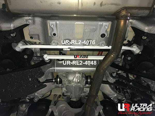 Ultra Racing 2-Point Rear Lower Brace (URTH-RL2-4048)