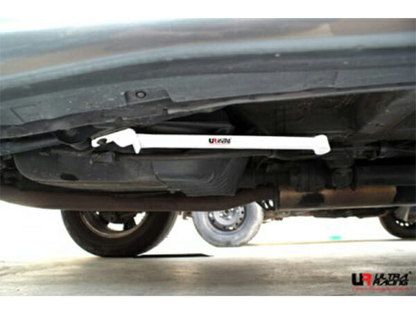 Ultra Racing 4-Point Rear Lower Brace (UR-RS4-1360P)