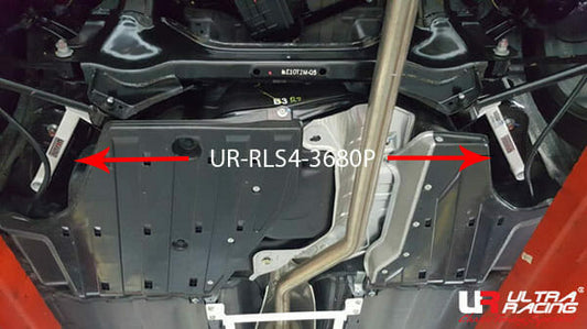 Ultra Racing 4-Point Rear Lower Brace (UR-RS4-3680P)