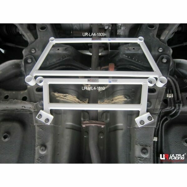 Ultra Racing 4-Point Front Lower Brace (UR-LA4-1809)