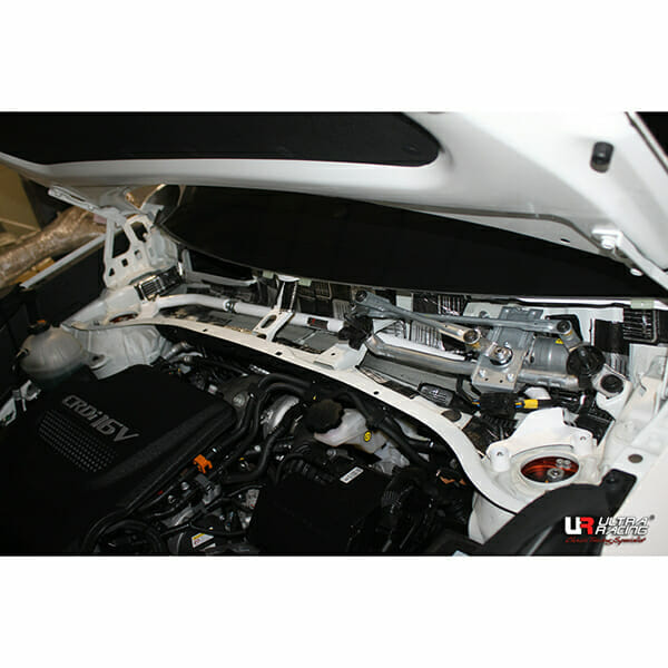 Ultra Racing 2-Point Front Upper Brace (URKR-TW2-3234A)