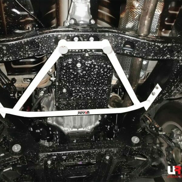 Ultra Racing 4-Point Front Lower Brace (URTH-LA4-3367)