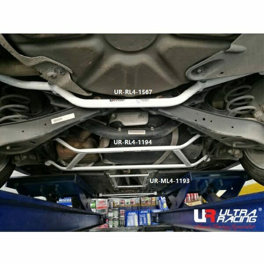 Ultra Racing 4-Point Rear Lower Brace (UR-RL4-1567)