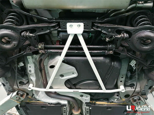 Ultra Racing 3-Point Rear Lower Brace (UR-RL3-3955)